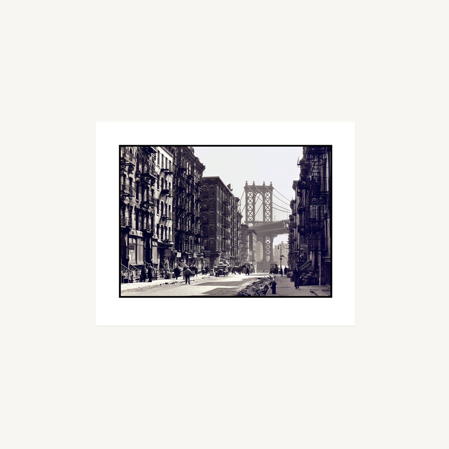 PIKE AND HENRY STREETS | Berenice Abbott